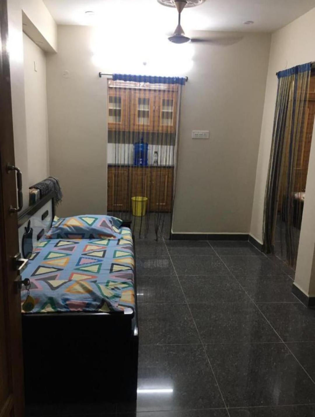 Anandi Homestays Tirupati Esterno foto